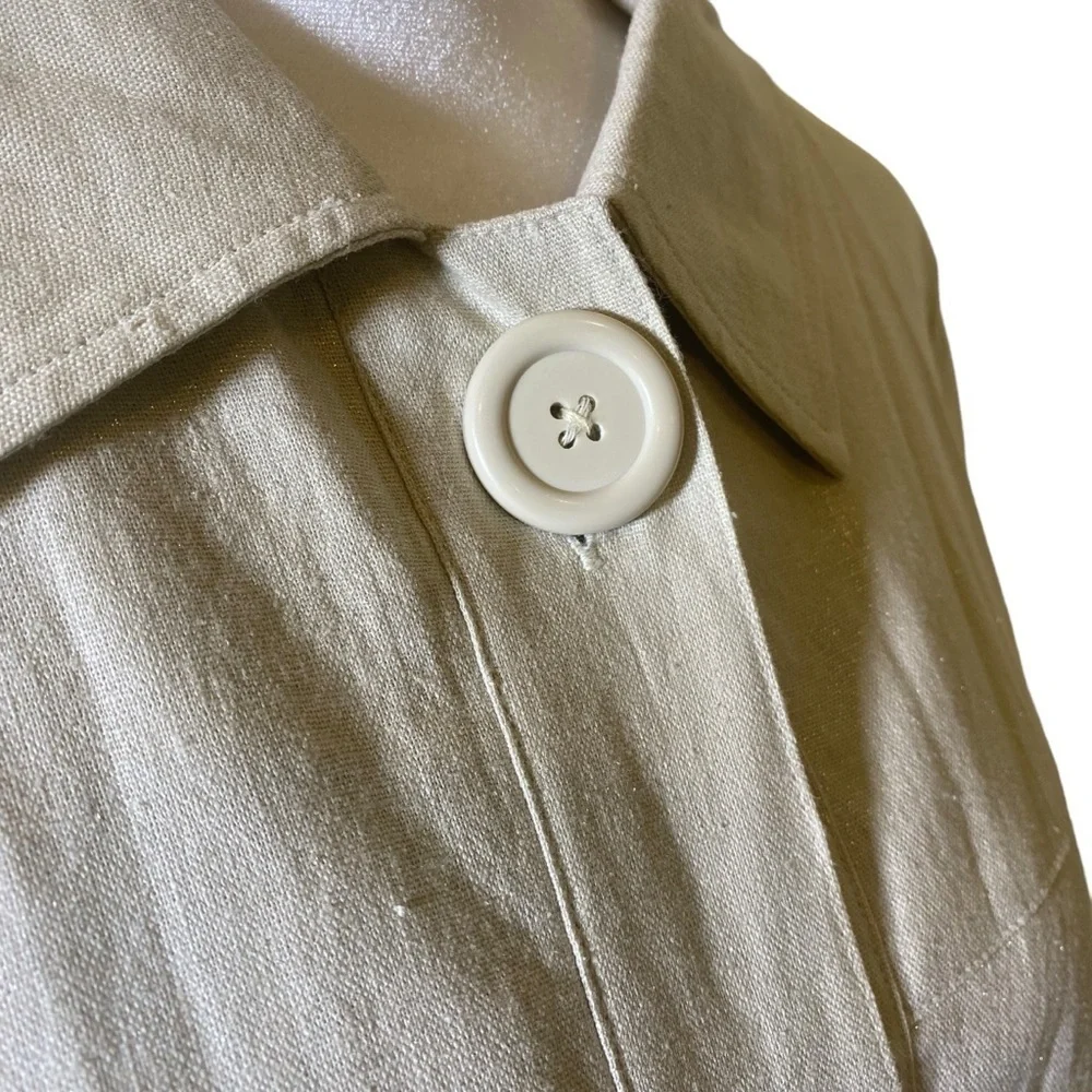WD-NY women 12 Linen blend 3/4 sleeve Big button Cream Oatmeal blazer jacket